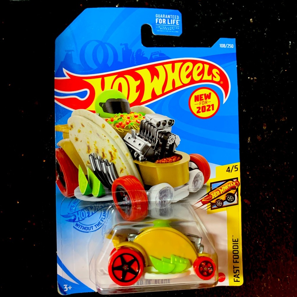 2021 Hot Wheels Fast Foodie Car-De-Asada